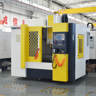 Vmc 855 Mesin Pusat Penggilingan CNC Mesin Penggilingan CNC Horizontal Bt40 Spindle