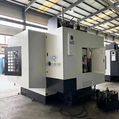 VMC1370 Mesin Penggilingan Vertikal CNC Otomatis Presisi Tinggi Untuk Logam 10000kg Kapasitas Beban BT40 Spindle Taper