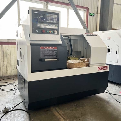 CK0640 Mesin pemotong mesin bubut CNC Mesin bubut horizontal otomatis