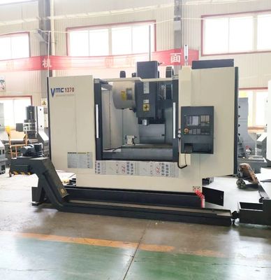 OEM 4axis CNC Produsen Pusat Mesin Vertikal Vmc1370